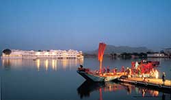 image-lake-pichola